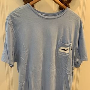 Vineyard Vines t-shirt